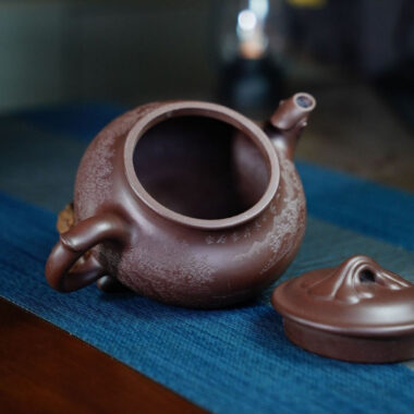 Full Handmade Yixing Zisha Teapot [Feng Wu Jiu Tian Pot] (Zi Ni – 300ml)