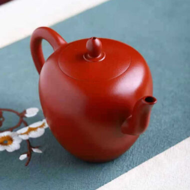 Full Handmade Yixing Zisha Teapot [Beauty Shoulder Pot] (Dahongpao – 260ml)