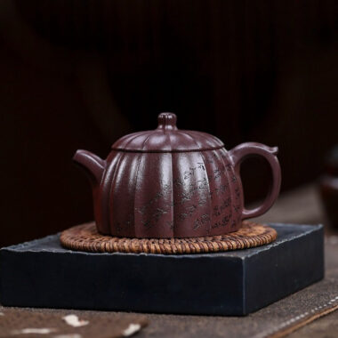 Full Handmade Yixing Zisha Teapot [Gui Bao] (Zi Ni – 190ml)