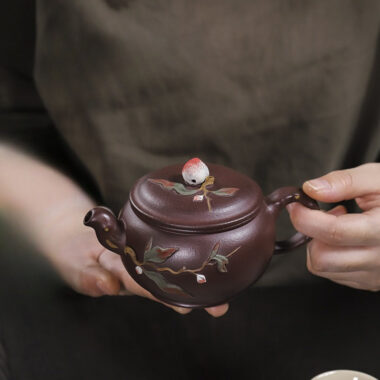Full Handmade Yixing Zisha Teapot [Lucky & Healthy] (Zi Ni – 260ml)