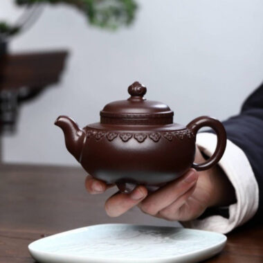 Full Handmade Yixing Zisha Teapot [Yun Jian Ruyi Pot] (Shi Hong – 320ml)