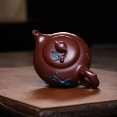 Full Handmade Yixing Zisha Teapot [Shou Tao Pot] (Di Cao Qing – 310ml)