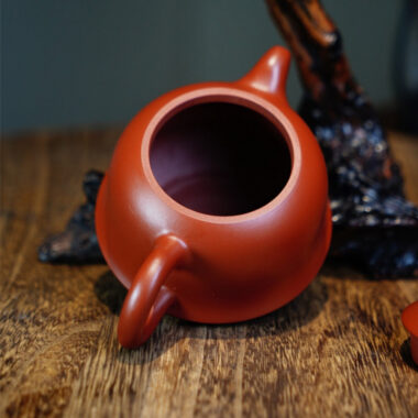 Full Handmade Yixing Zisha Teapot [Jin Zhong Pot] (Dahongpao – 200ml)