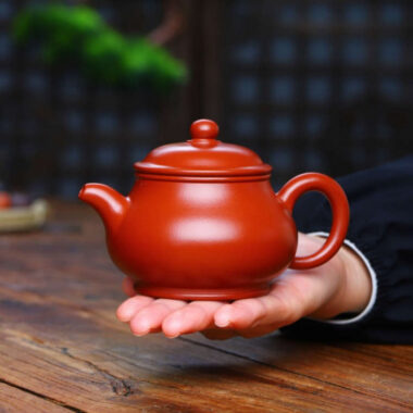 Full Handmade Yixing Zisha Teapot [Gao Pan Pot] (Dahongpao – 220ml)