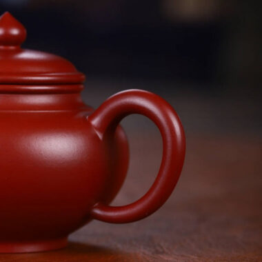 Full Handmade Yixing Zisha Teapot [Xiao Ying Pot] (Dahongpao – 110ml)