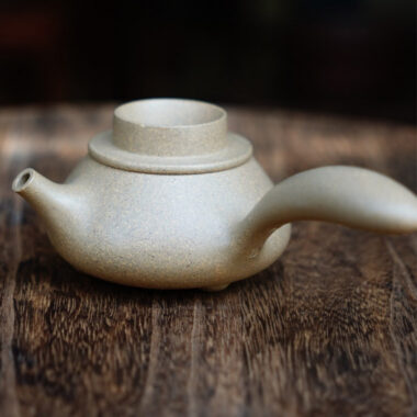 Full Handmade Yixing Zisha Teapot [Tang Yu Pot] (Qing Duan Ni – 180ml)