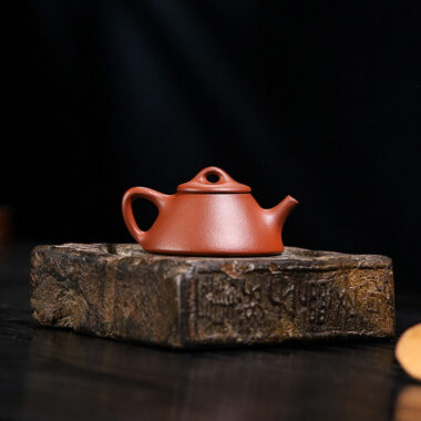 Yixing Zisha Teapot [Mini Ziye Shi Piao] (Di Cao Qing – 70ml)