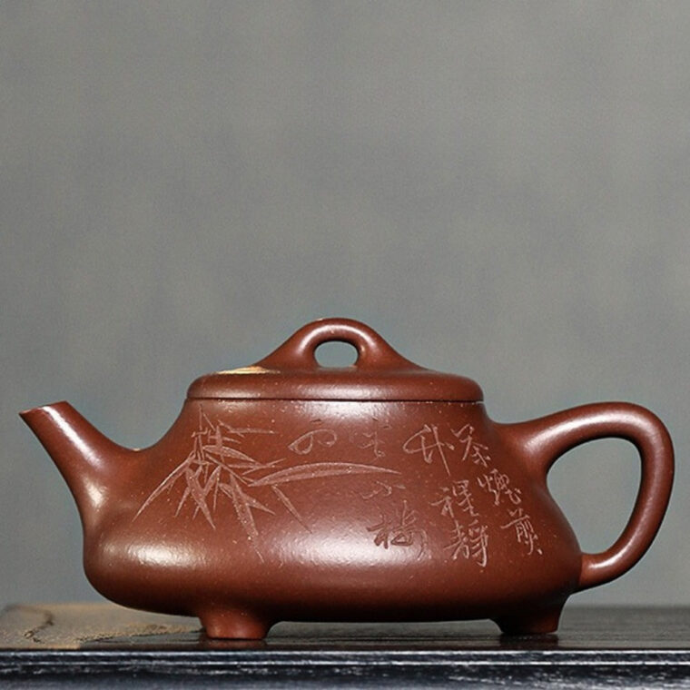 Full Handmade Yixing Zisha Teapot [Chu Piao Pot] (Di Cao Qing – 220ml)