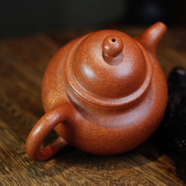 Full Handmade Yixing Zisha Teapot [Duo Qiu Pot] (Jiang Po Ni – 200ml)