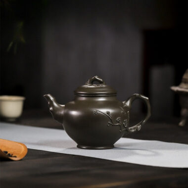 Full Handmade Yixing Zisha Teapot Set [Mei Bao Chun] (Feicui Qing Zi Ni – 320ml)