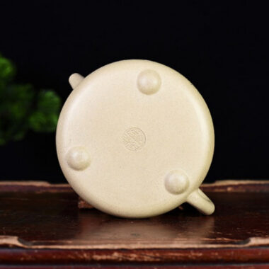 Full Handmade Yixing Zisha Teapot [Color Painted Jingzhou Shi Piao] (Duan Ni – 300ml)
