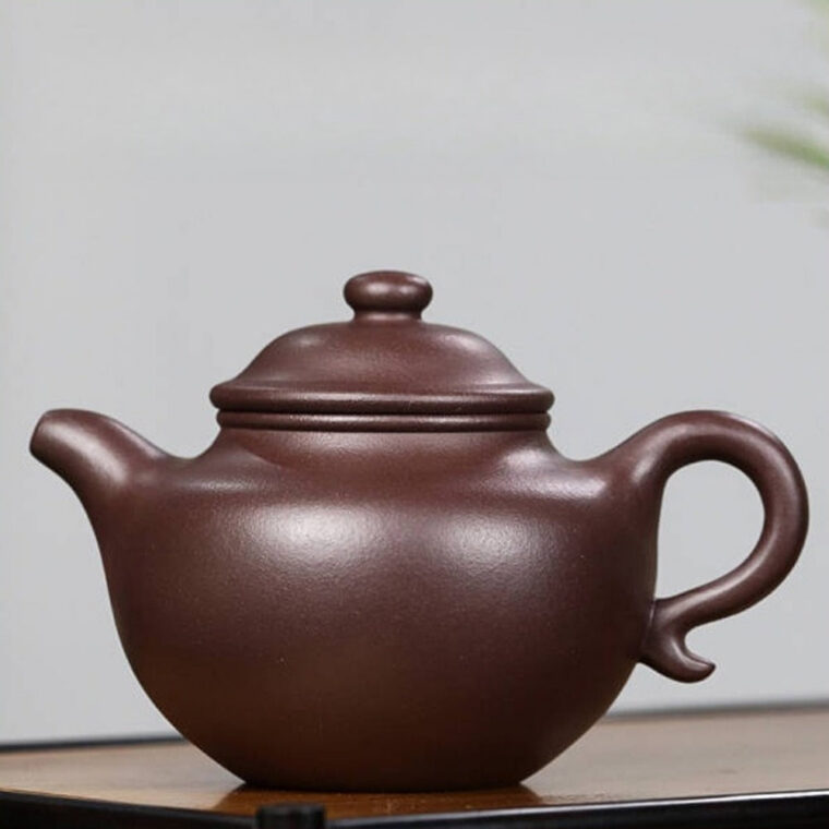 Full Handmade Yixing Zisha Teapot [Lotus Seed Pot] (Zi Ni – 350ml)