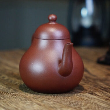 Full Handmade Yixing Zisha Teapot [Si Ting Pot] (Di Cao Qing – 120ml)