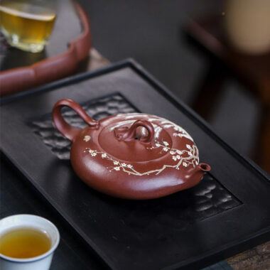 Full Handmade Yixing Zisha Teapot [Beautiful Feather] (Zi Ni – 230ml)