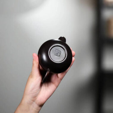 Yixing Zisha Teapot [Si Ting] (Dahongpao Ashed Black – 170ml)