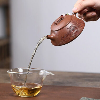 Yixing Zisha Teapot [Qiao Gai Na Piao] (Jiang Po Ni – 170ml)