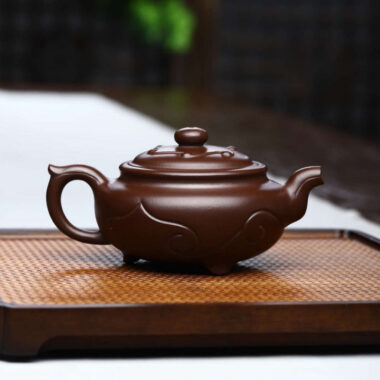Full Handmade Yixing Zisha Teapot [3 Legs Ruyi Pot] (Shi Hong – 230ml)