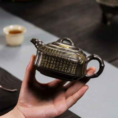 Full Handmade Yixing Zisha Teapot [Chou Jiao Zhu Gu] (Feicui Qing Zi Ni – 300ml)