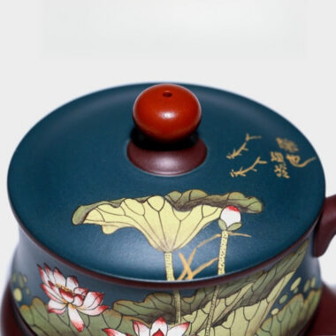Yixing Zisha Tea Mug [Lotus] (Lu Ni / Zi Ni – 420ml)