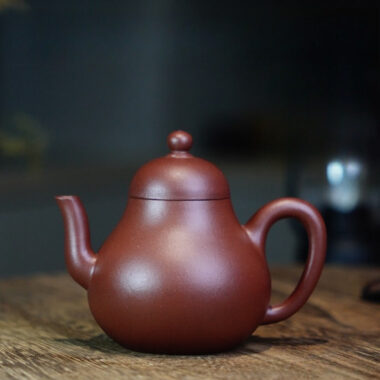 Full Handmade Yixing Zisha Teapot [Si Ting Pot] (Di Cao Qing – 120ml)