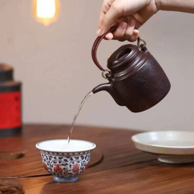 Yixing Zisha Teapot [Niu Gai Yang Tong Pot] (Lao Zi Ni – 300ml)