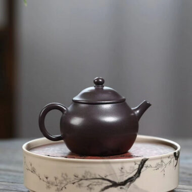Yixing Zisha Teapot [Straw Hat Pot] (Tian Qing Ni – 150ml)