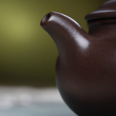 Full Handmade Yixing Zisha Teapot [Fanggu Pot] (Lao Zi Ni – 230ml)