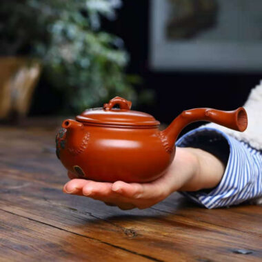 Full Handmade Yixing Zisha Teapot [Pine Needle Tang Yu Pot] (Zhu Ni – 280ml)