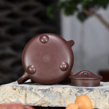 Full Handmade Yixing Zisha Teapot [Jingzhou Shi Piao Pot] (Di Cao Qing – 350ml)