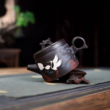 Yixing Zisha Teapot [Auspicious Crane] (Hei Ni – 190ml)