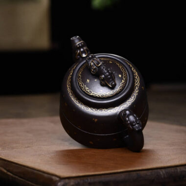 Full Handmade Yixing Zisha Teapot [Long Quan Pot] (Shi Huang – 350ml)