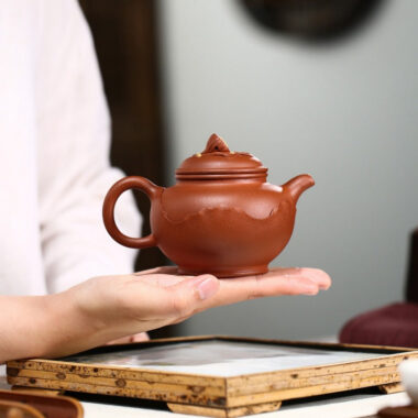 Yixing Zisha Teapot [Lotus Duo Zhi] (Hong Jiang Po Ni – 250ml)