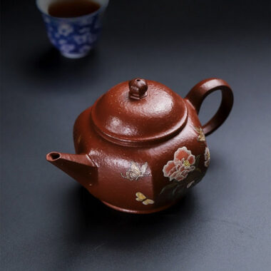 Full Handmade Yixing Zisha Teapot [Hua Ban Cha Xiang] (Hong Jiang Po Ni – 240ml)