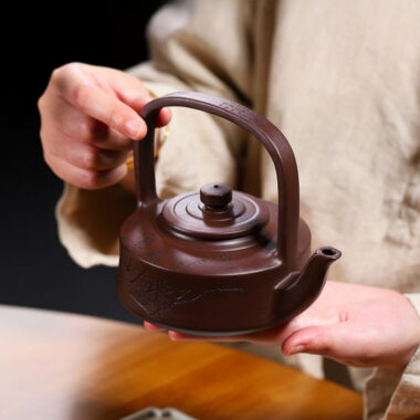 Yixing Zisha Teapot [Tibi Tiliang] (100 Mu Zi Ni – 370ml)