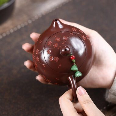 Yixing Zisha Teapot [Plum Blossom Xishi] (Zi Zhu Ni – 280ml)