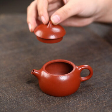 Yixing Zisha Teapot [Mini Qin Quan] (Wrinkled Skin Zhu Ni – 50ml)