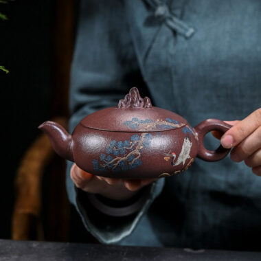 Full Handmade Yixing Zisha Teapot [Guan Shan] (30 Mu Zi Ni – 280ml)