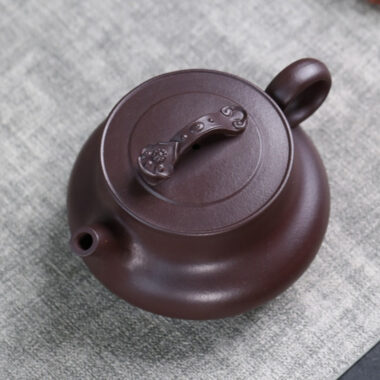 Full Handmade Yixing Zisha Teapot [Good Luck] (Lao Zi Ni – 320ml)