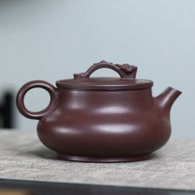 Full Handmade Yixing Zisha Teapot [Good Luck] (Lao Zi Ni – 320ml)