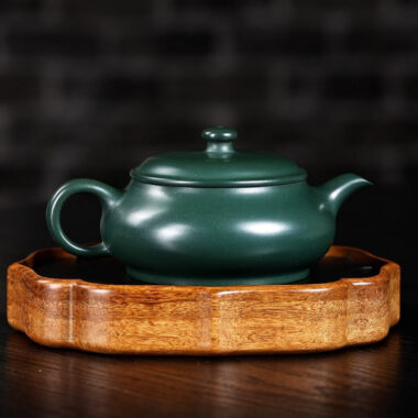 Full Handmade Yixing Zisha Teapot [Ming Lu Pot] (Minguo Lu Ni- 220ml)