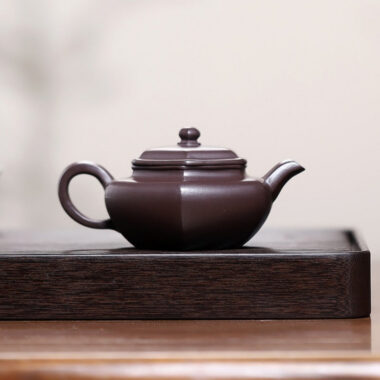 Yixing Zisha Teapot [Liufang Fanggu] (Zi Ni – 200ml)