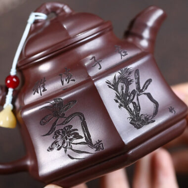 Yixing Zisha Teapot [Sijunzi Zhu Ding] (Shi Hong – 310ml)