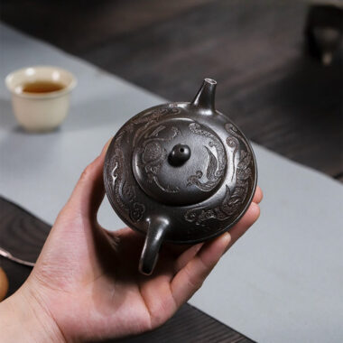 Full Handmade Yixing Zisha Teapot [Yu Yuan] (Tian Qing Ni – 180ml)