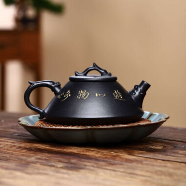 Full Handmade Yixing Zisha Teapot [Long Piao Pot] (Shi Huang – 200ml)
