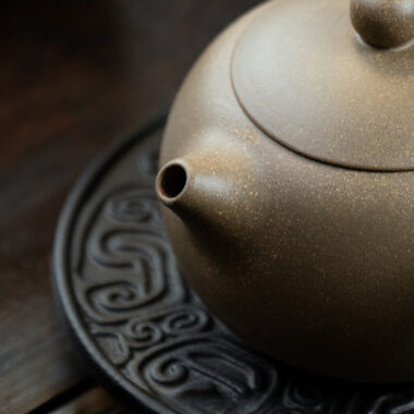 Yixing Zisha Teapot [Tang Yu Xishi Side Handle Pot] (Qing Duan Ni – 200ml)