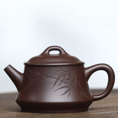 Full Handmade Yixing Zisha Teapot [Zhu Chu Pot] (Lao Zi Ni – 170ml)
