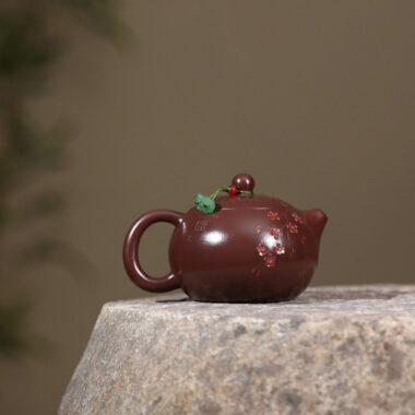 Yixing Zisha Teapot [Plum Blossom Xishi] (Zi Zhu Ni – 280ml)