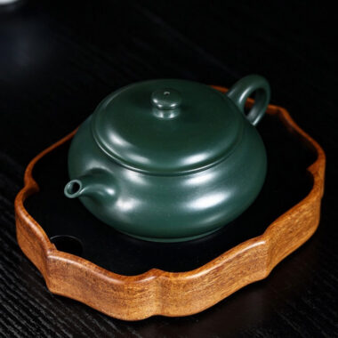 Full Handmade Yixing Zisha Teapot [Ming Lu Pot] (Minguo Lu Ni- 220ml)
