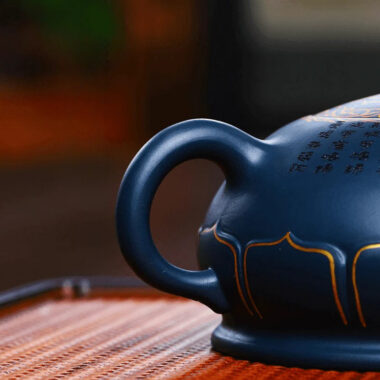 Full Handmade Yixing Zisha Teapot [Jixiang Jinlian] (Tian Qing Ni – 350ml)