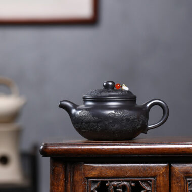 Yixing Zisha Teapot [Shanshui Fanggu] (Shi Huang – 400ml)